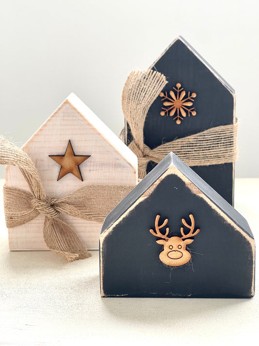 Casitas de Madera Navideñas Decorativas (Set de 3)